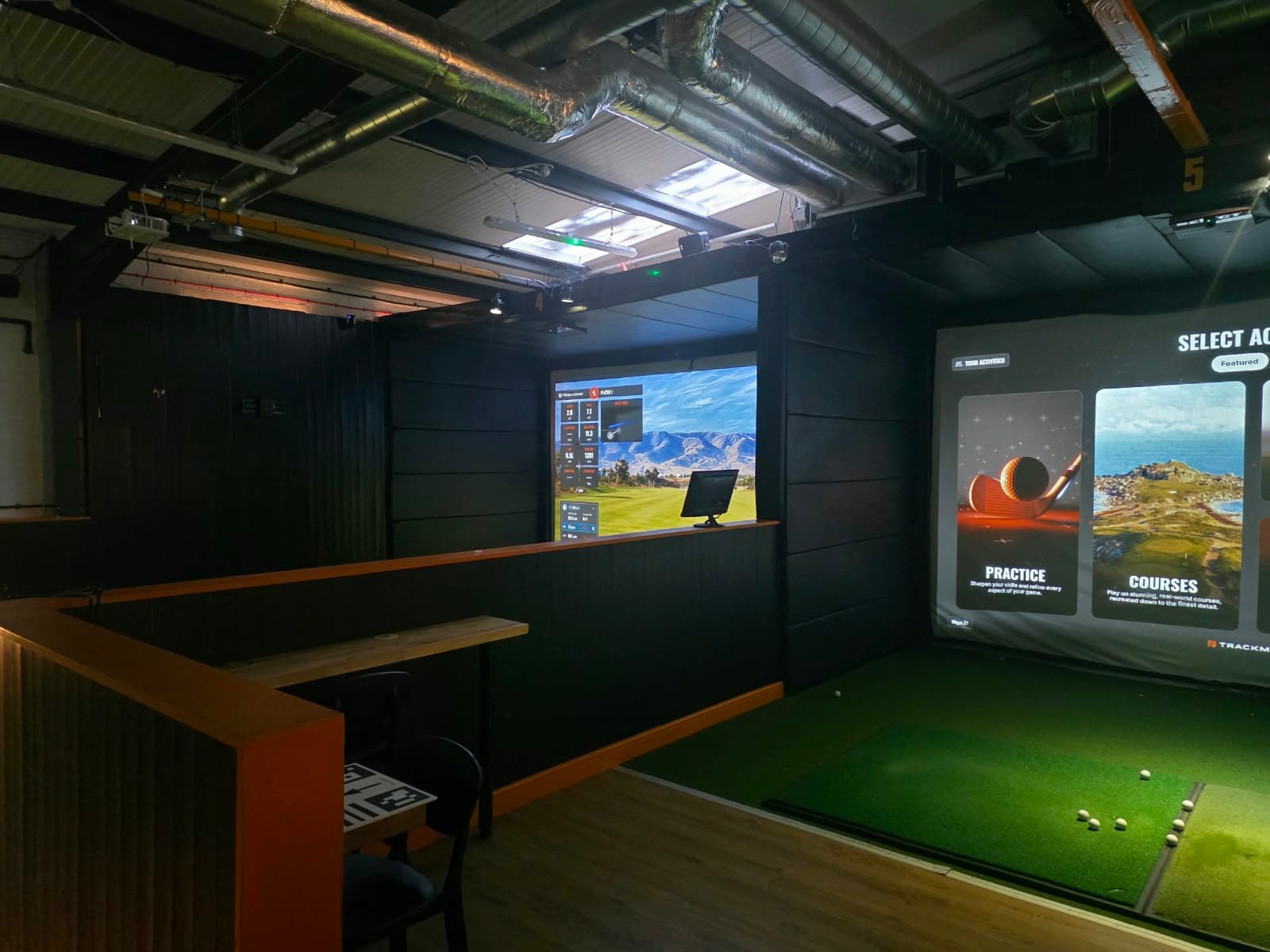 Enzo Golf Dual TrackMan Bays and Leather Booths